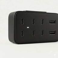 USB-C Charging Hub — photo 2